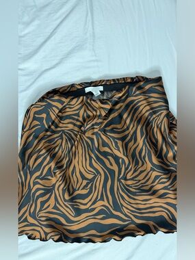 H&M Black and Brown Zebra-Stripe Satin Skirt
